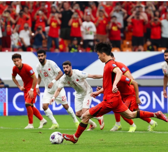 A view of the match played between China and Bahrain. A view of the match played between China and Bahrain.