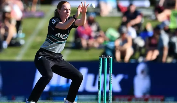 Left-arm fast bowler Bree Illing