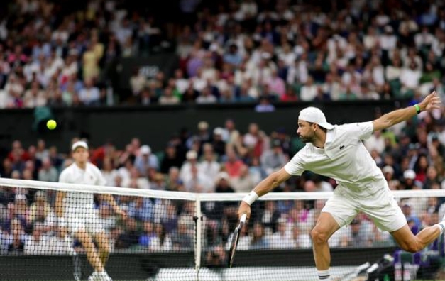 Jannik Sinner advances to Wimbledon quarterfinals after Dimitrov injury Jannik Sinner advances to Wimbledon quarterfinals after Dimitrov injury