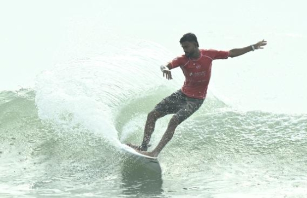 Indian surfer Ramesh Budhihal