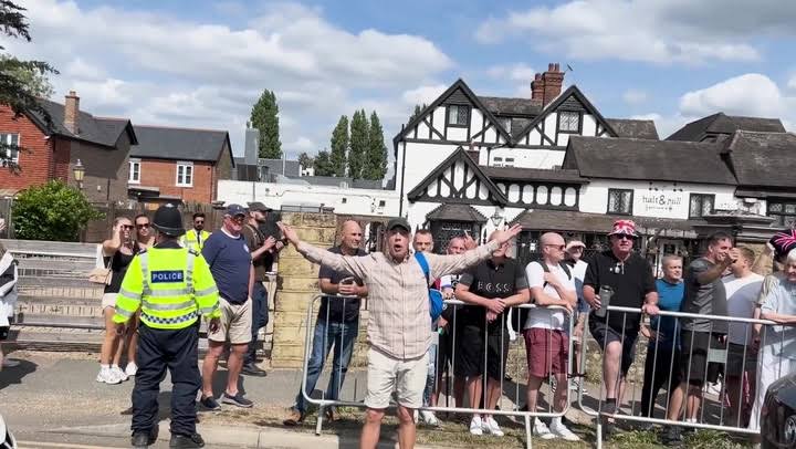 Representational image