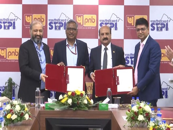 PNB Opens First Startup-Focused Branch in Delhi, Seals MoU with STPI to Boost Entrepreneurial Growth