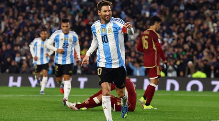 Lionel Messi Lionel Messi