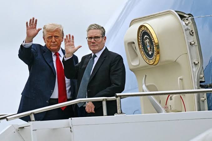 Trump, Starmer Set for Crucial Talks at Chequers as UK Visit Concludes