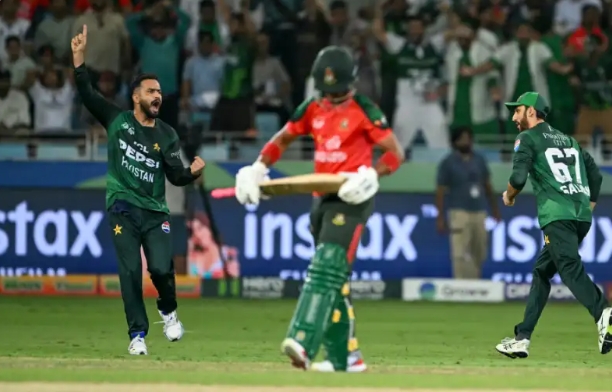 Asia Cup 2025: Coach Phil Simmons Blames Dropped Catches, Poor Shot Selection for Bangladesh’s Exit