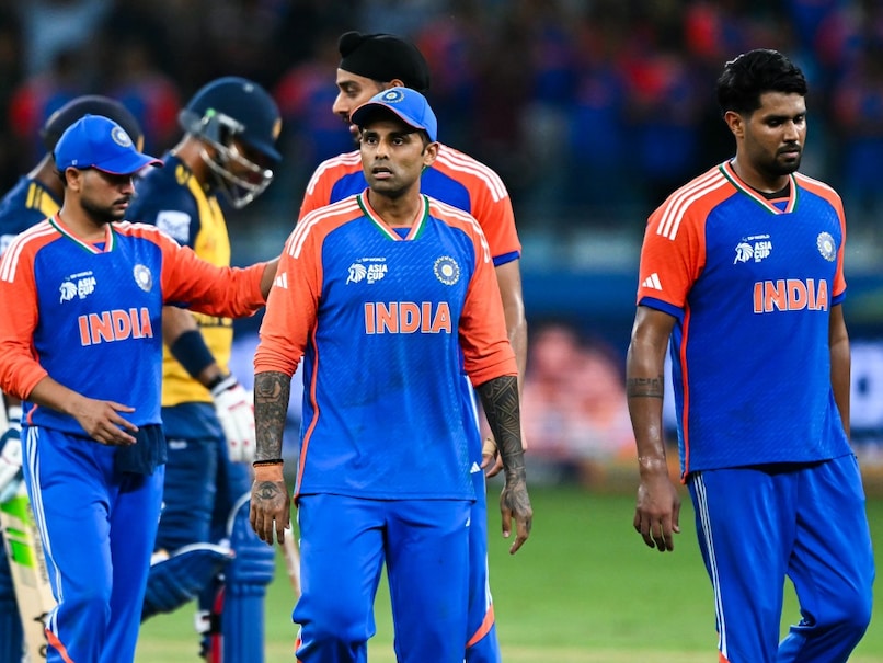 Super Over Drama Sees India Clinch Win Against Sri Lanka in Asia Cup 2025