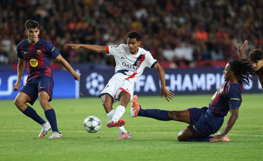 PSG Stun Barcelona with Last-Minute Winner in Champions League Thriller