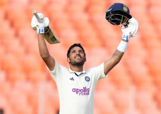 Ahmedabad Test, Day 2: Centuries from Rahul, Jurel and Jadeja Power India to 286-Run Lead Ahmedabad Test, Day 2: Centuries from Rahul, Jurel and Jadeja Power India to 286-Run Lead