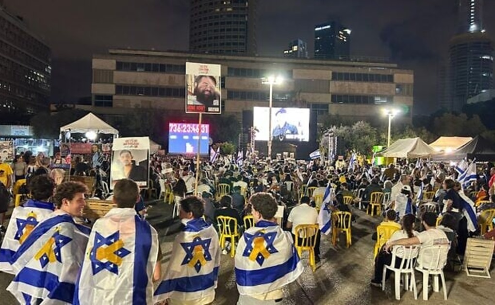 Live from Gaza: Broadcasts Screened at Tel Aviv's Hostage Square Live from Gaza: Broadcasts Screened at Tel Aviv's Hostage Square