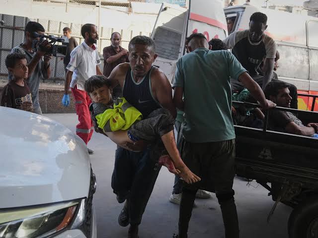 Gaza Truce Teeters as Israeli Airstrikes Kill Over 40 Gaza Truce Teeters as Israeli Airstrikes Kill Over 40