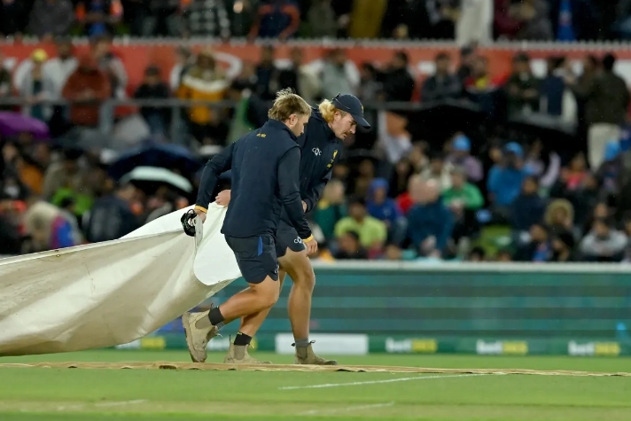 Rain Spoils Opener; First India-Australia T20I Abandoned Rain Spoils Opener; First India-Australia T20I Abandoned