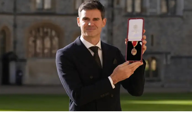 Sir James Anderson: England's Leading Wicket-Taker Knighted at Windsor Castle Sir James Anderson: England's Leading Wicket-Taker Knighted at Windsor Castle
